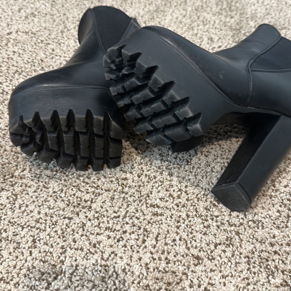 Chunky platform boots - Picture 4 of 5